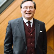 Garnons-Williams, Wayne